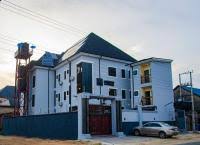 Don Eric's Hotel and Suites