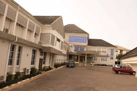 Idyllic Suites & Gardens