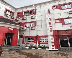 Jim-Eddy Suites Hotel