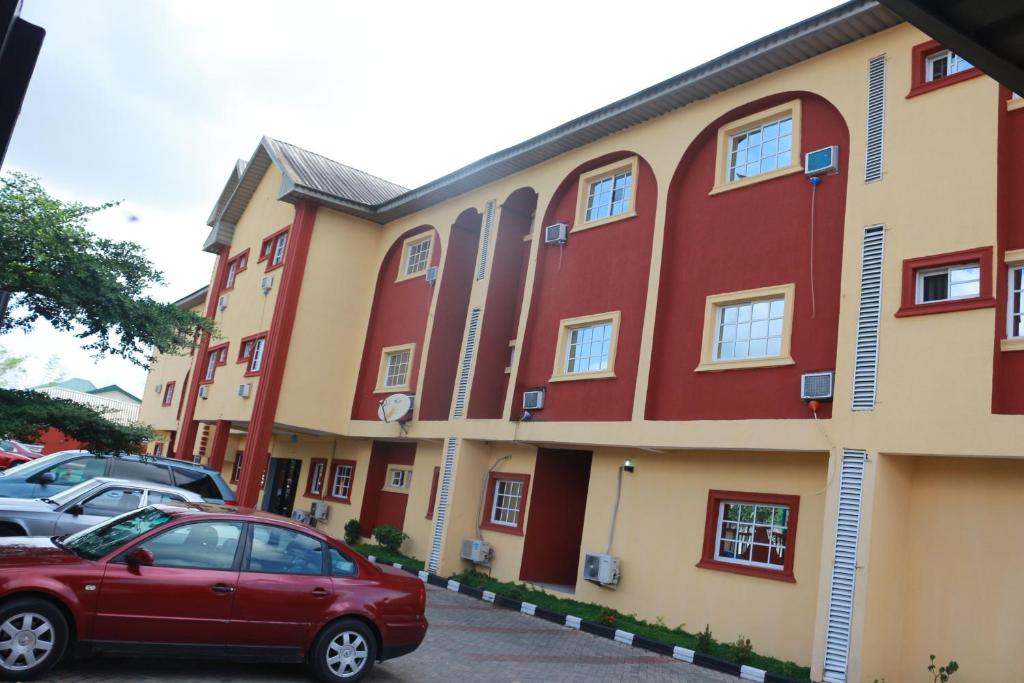 K ORBIT HOTELS &amp; SUITE