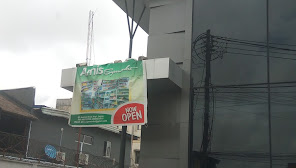 D - Hub Pharmacy & Health Shop Ltd