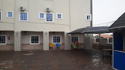 Phinas Guest Inn
