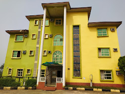 Vanderry Hotels And Suites