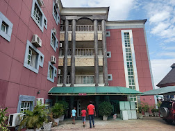 The Hair Center Salon