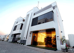 The Grandeur Hotel VI Lagos