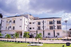 Waterfield Luxury Hotel