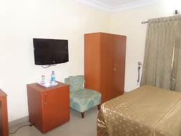Adna Hotel