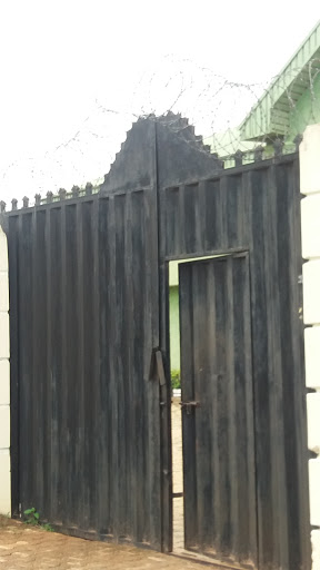 Vinbecca Hotel & Bar