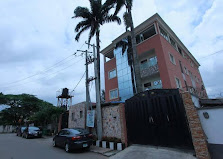 TSB Trado-Medical Clinic (True Sparkling Beauty Ltd)