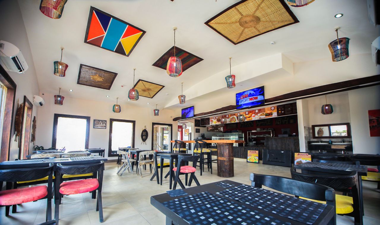 Roots Restaurant & Cafe