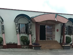 Pentagon Luxury Suites