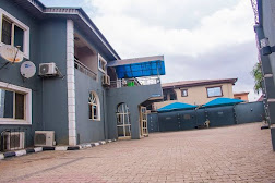 Jolac Hotel And Suites