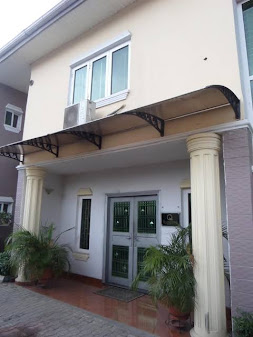 Quietlane Residence