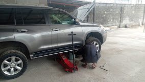 Thompson Auto Garage