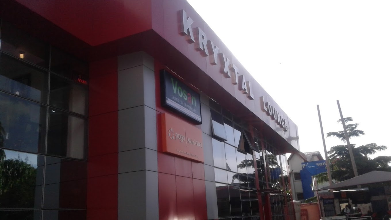 Kryxtal Lounge and Bar