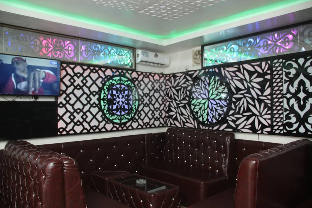 SPACE LOUNGE & BAR