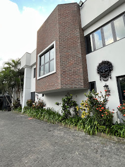 Four Palms Residence