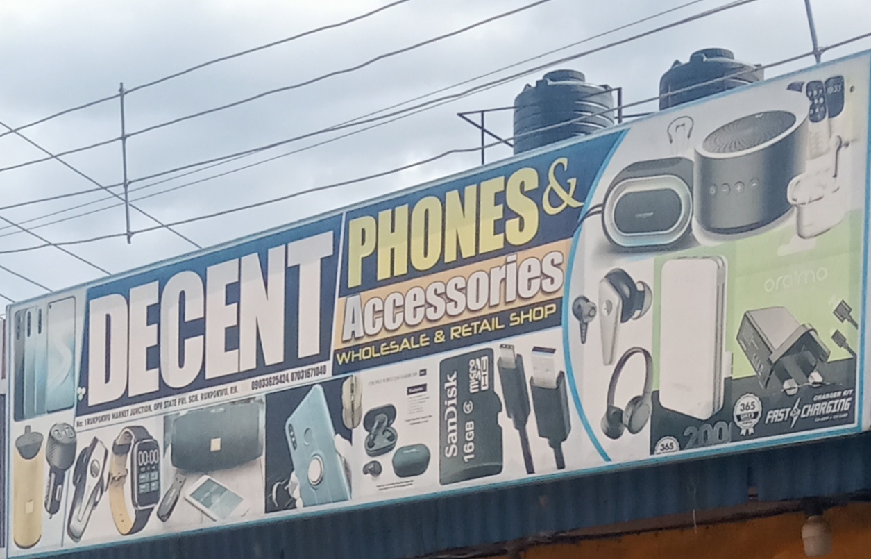 DECENT PHONE ACCESSORIES