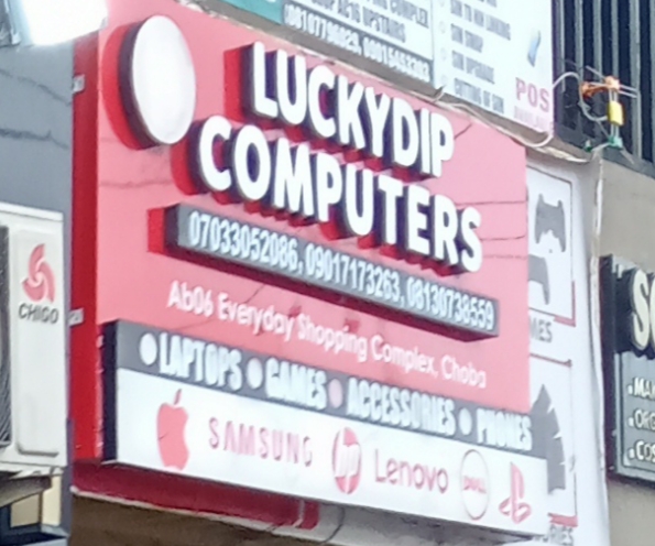 LUCKYDIP COMPUTER