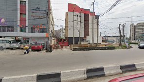 Qrange Sports Lounge and Bar